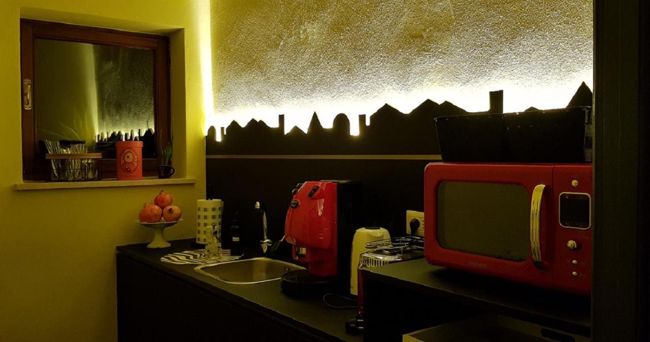 Bed and Breakfast Cortile Gancia - Sweet House Narzole Esterno foto