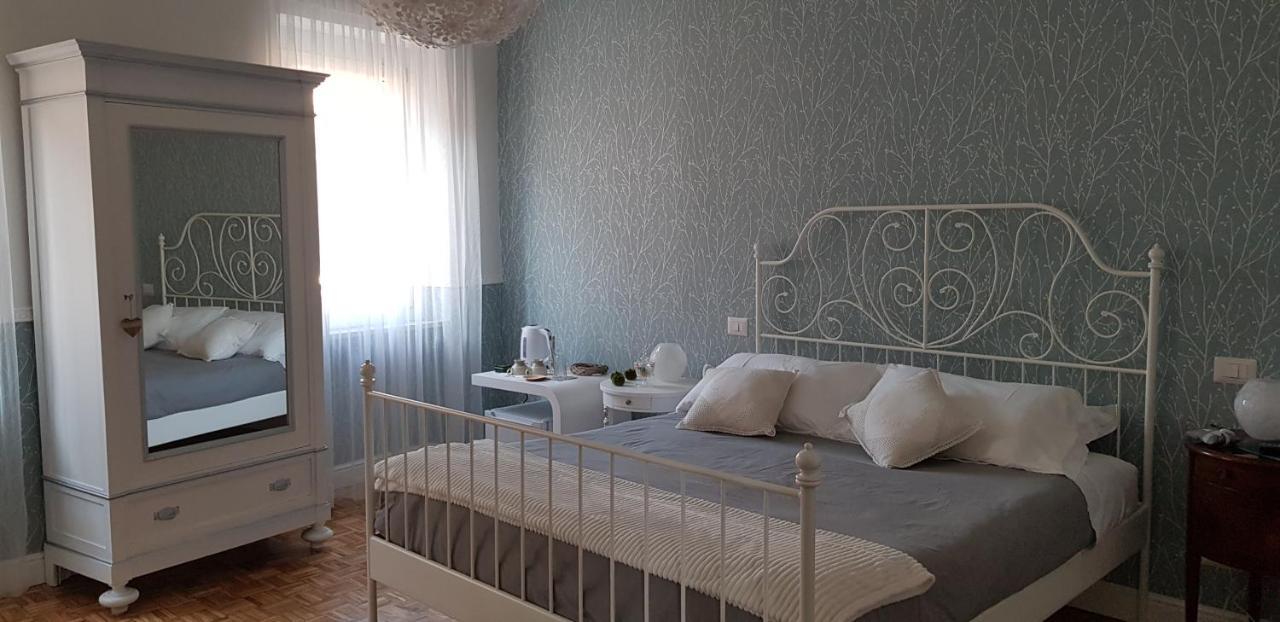 Bed and Breakfast Cortile Gancia - Sweet House Narzole Esterno foto